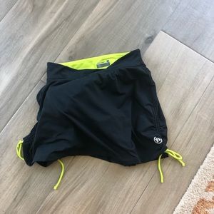 Novara bike skirt with built in chamois